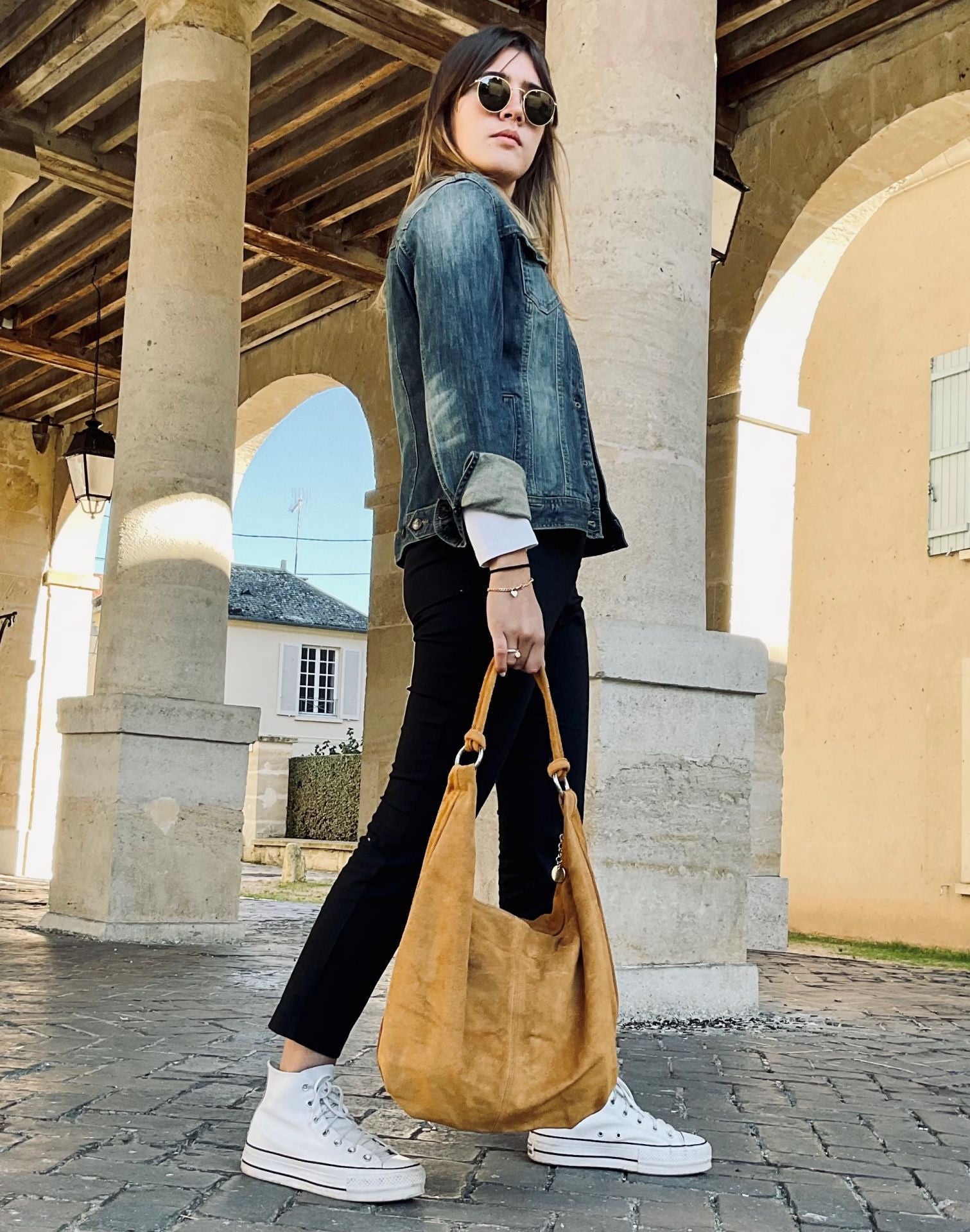 Sac à main en croûte de cuir LOVE Camel