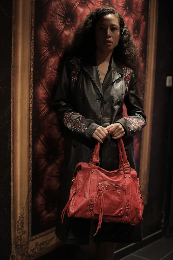 Sac à main en cuir vintage MISS STORM Rouge fraise