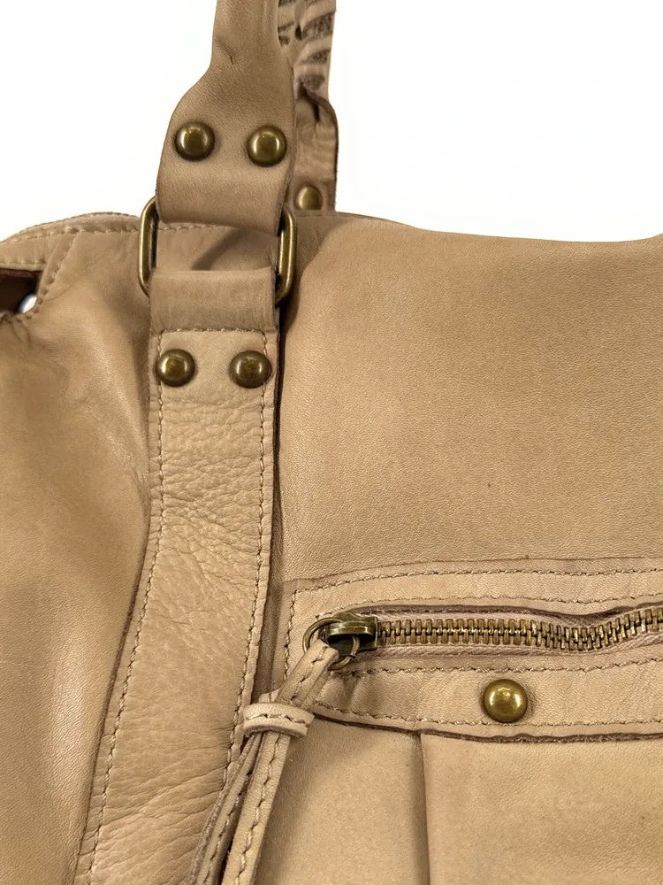 Sac à main en cuir vintage STORM URBAN 13 Taupe clair