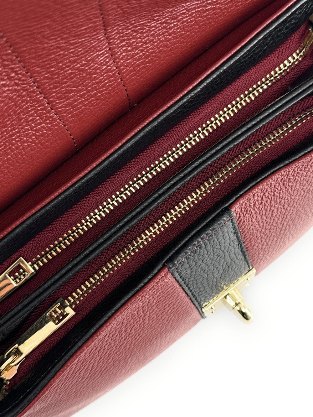Sac à main en cuir grainé ZOE Rouge foncé / Noir