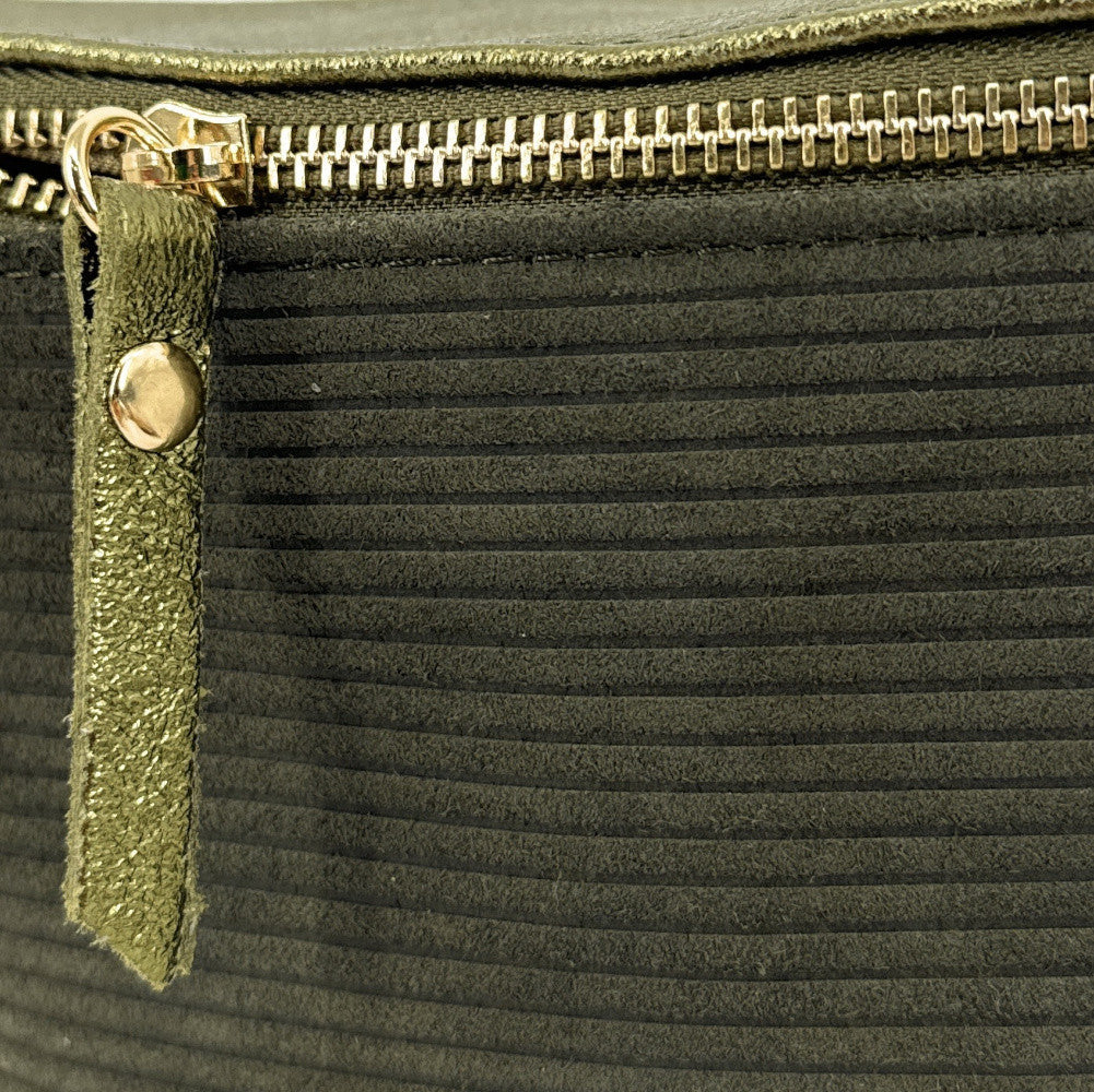 Sac banane en cuir irisé et croûte de cuir LOUNA VELOURS Kaki
