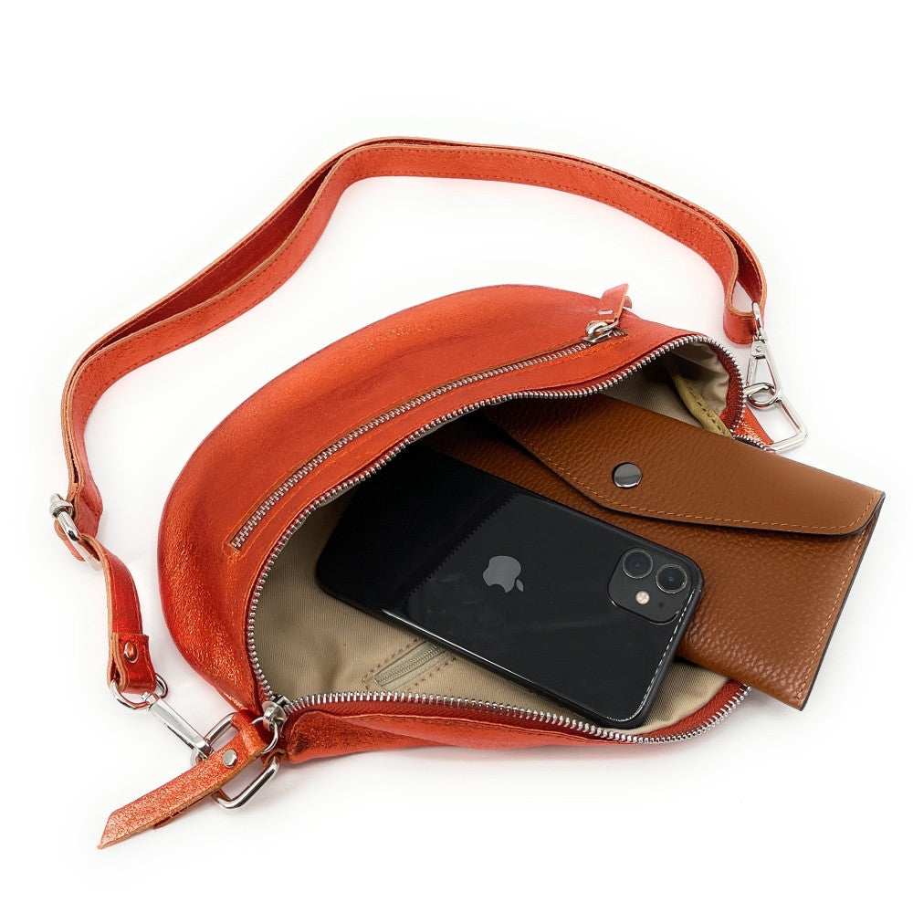 Sac banane en cuir irisé LOU-ANN Orange irisé