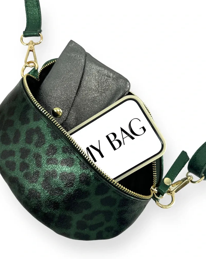 Sac banane en cuir irisé LOU-DO JUNGLE Léopard vert forêt irisé