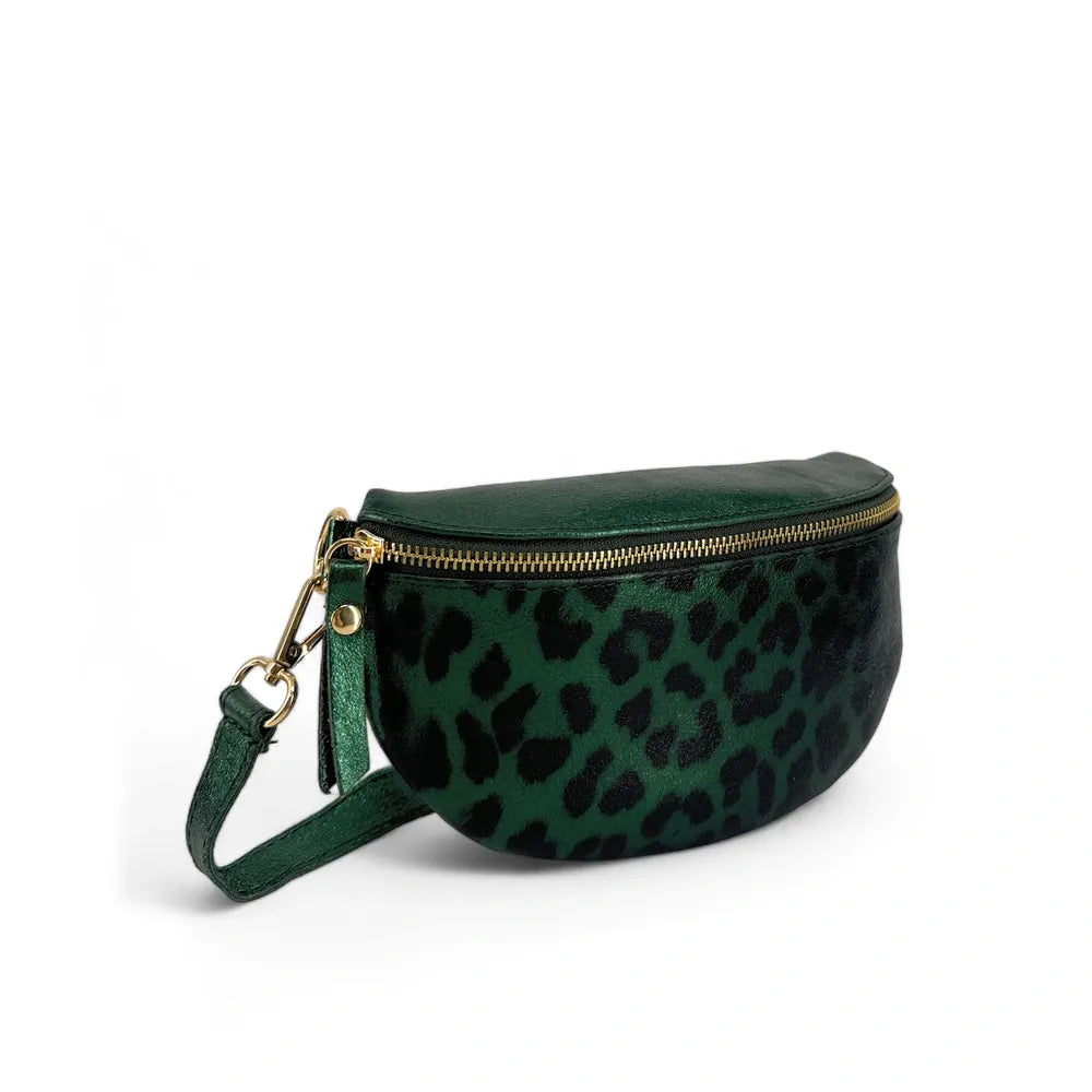 Sac banane en cuir irisé LOU-DO JUNGLE Léopard vert forêt irisé