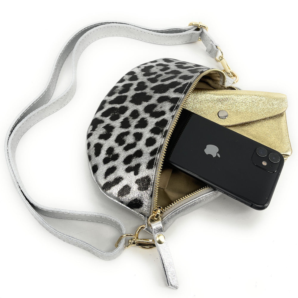Sac banane en cuir irisé LOU-DO JUNGLE Léopard argent clair