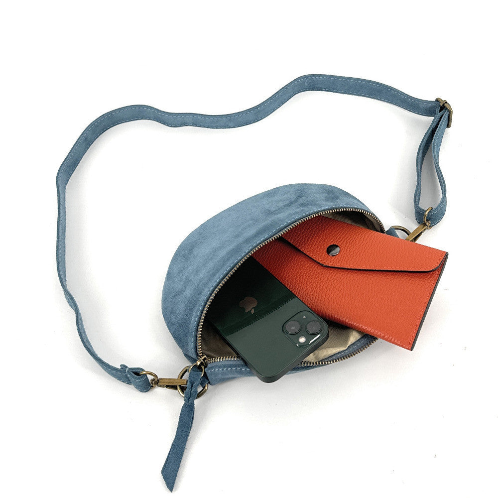 Sac banane en croûte de cuir LOU SUE Bleu denim