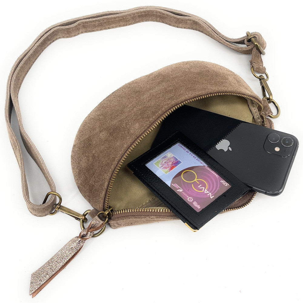 Sac banane en croûte de cuir LOU SUE Taupe