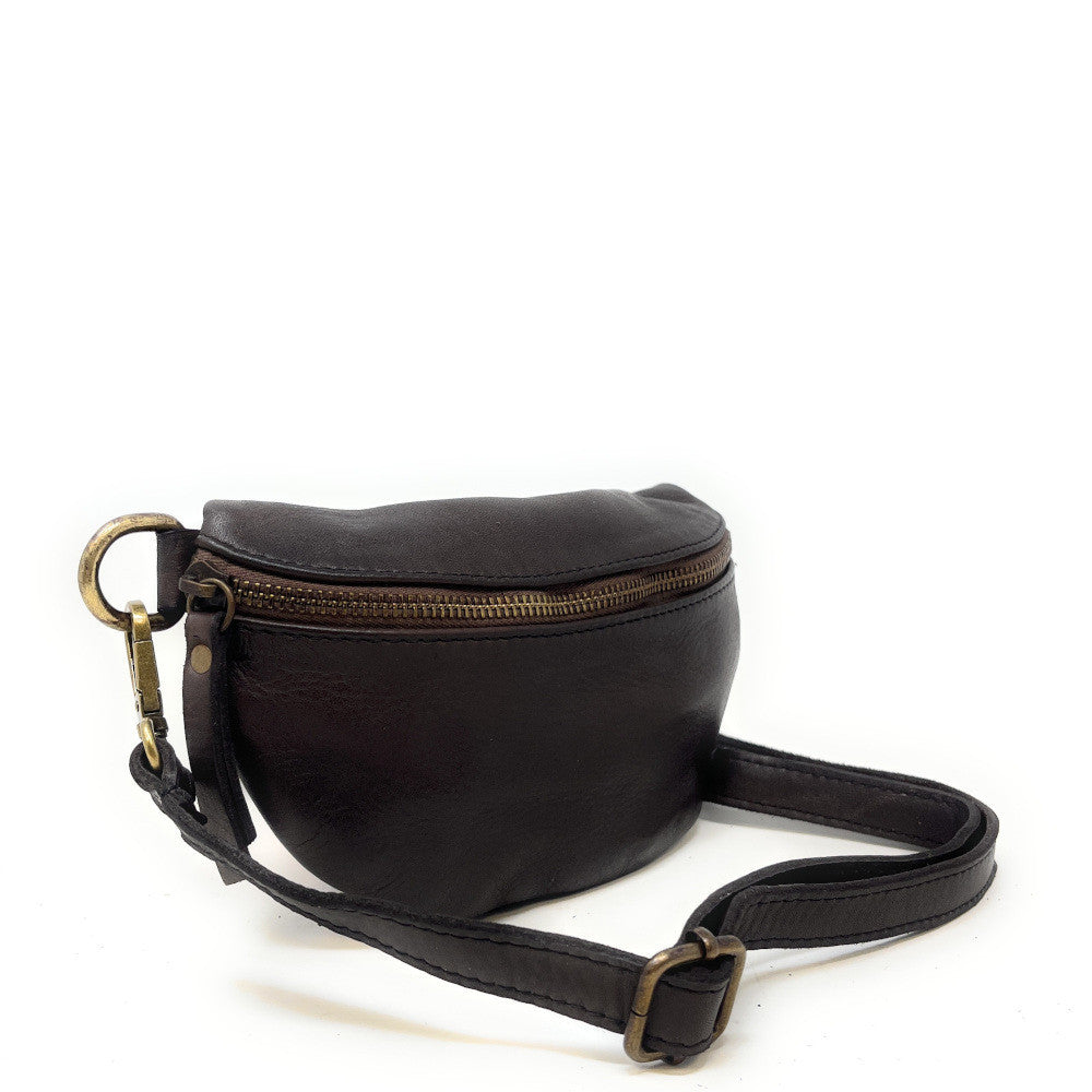 Sac banane en cuir vintage MISS LOU Chocolat