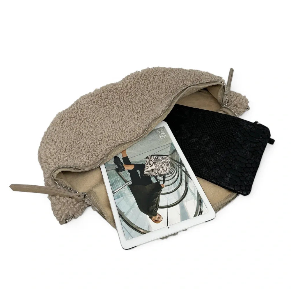 Sac banane géant en cuir et peluche LOU PILOU XXL Taupe