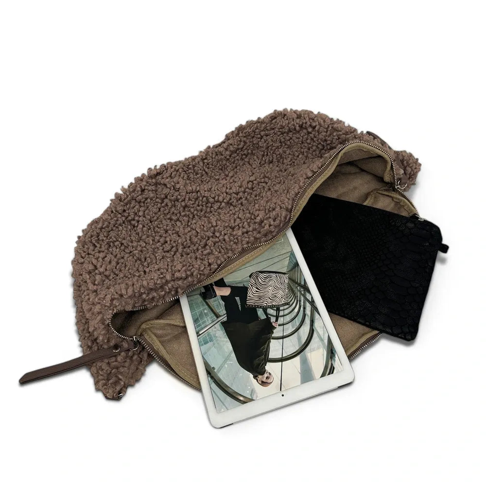 Sac banane géant en cuir et peluche LOU PILOU XXL Taupe foncé
