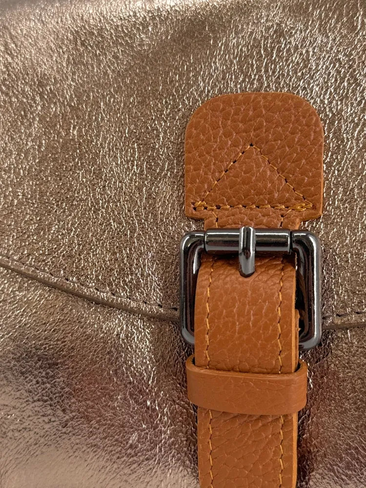 Sac cartable à bandoulière en cuir grainé et cuir irisé CORTE Champagne irisé