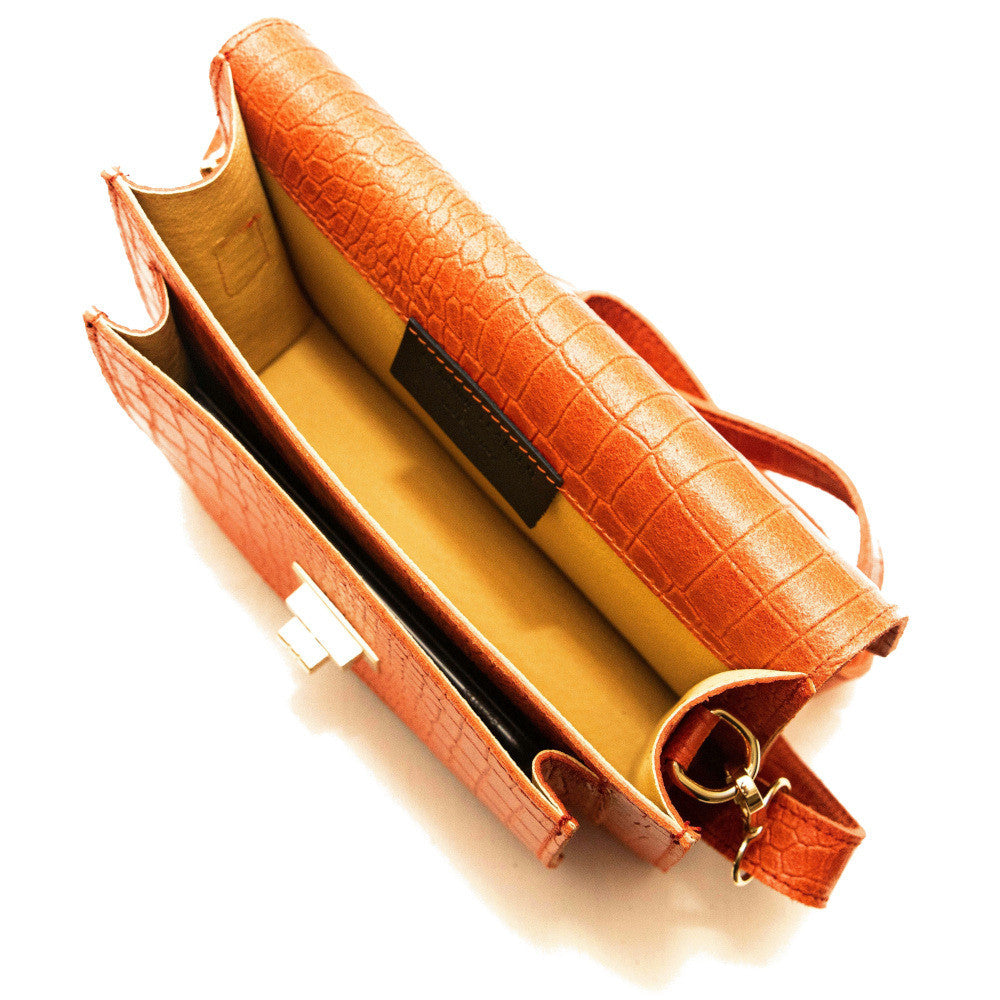 Sac bandoulière en cuir façon croco MONROE Mandarine