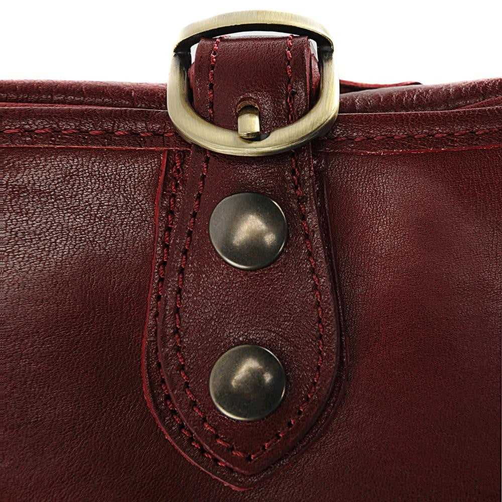 Sac bandoulière en cuir lisse VERLAINE Rouge foncé