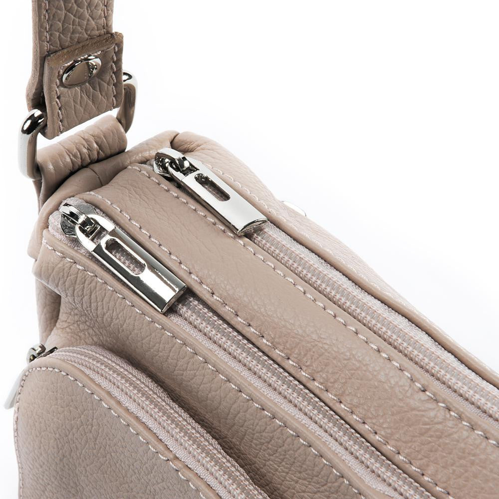 Sac trotteur à bandoulière en cuir grainé MANHATTAN Rose nude