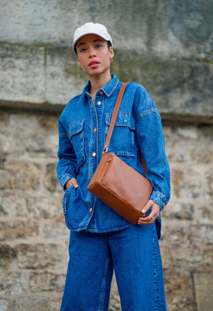 Sac trotteur à bandoulière en cuir grainé MANHATTAN Camel foncé
