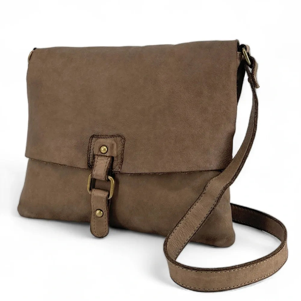 Sac besace à bandoulière en cuir vintage MISS COQUETTE Taupe