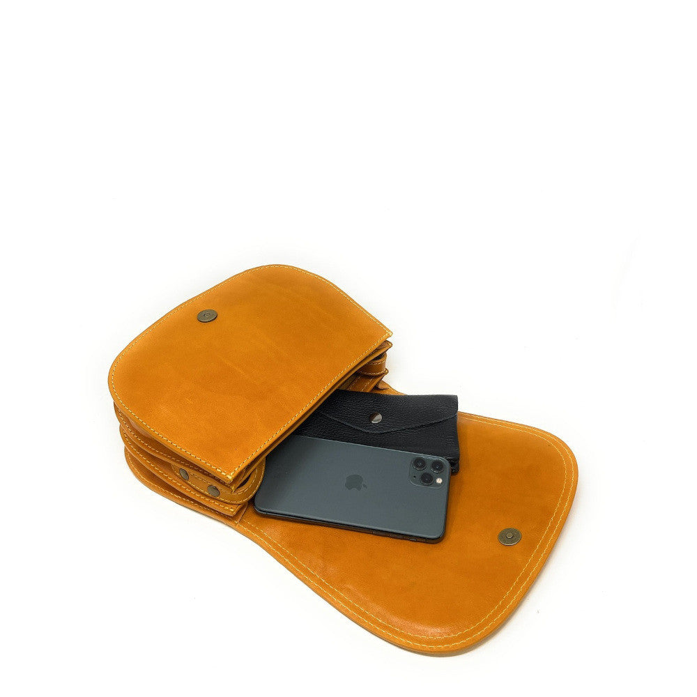 Sac bandoulière en cuir lisse SPENCER Jaune Moutarde