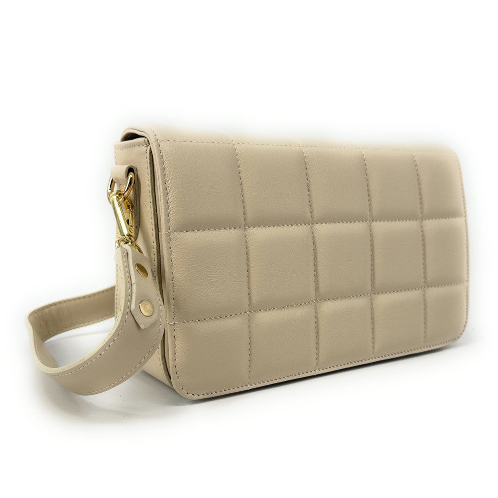 Sac french stick en cuir lisse matelassé TIME SQUARE Beige crème