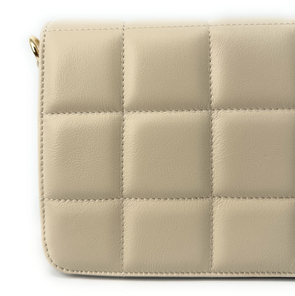 Sac french stick en cuir lisse matelassé TIME SQUARE Beige crème