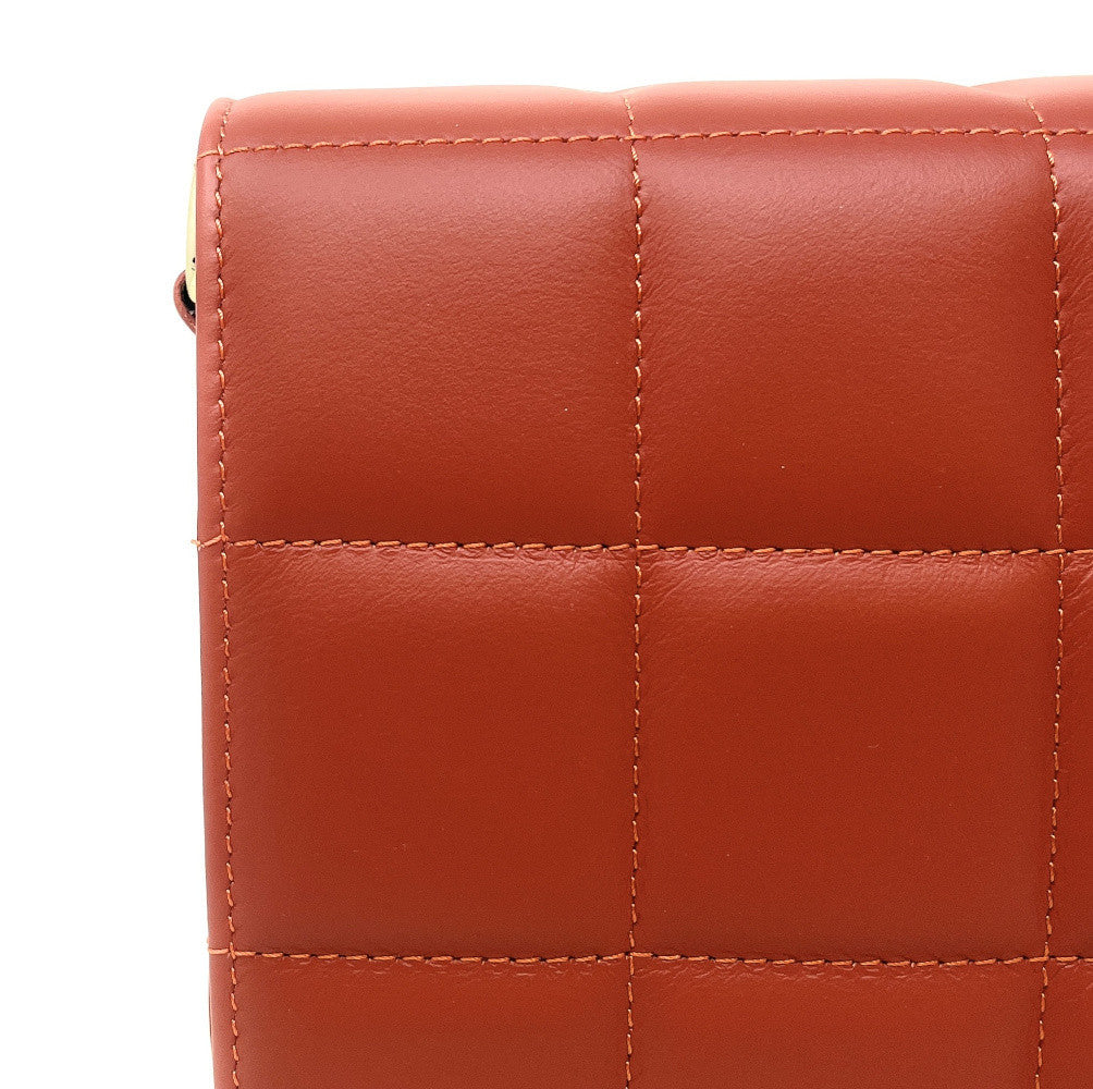 Sac french stick en cuir lisse matelassé TIME SQUARE Rouge brique