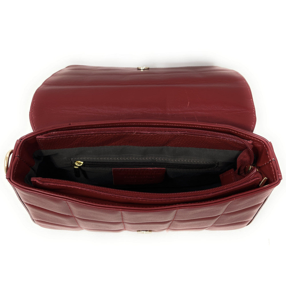 Sac french stick en cuir lisse matelassé TIME SQUARE Rouge cerise