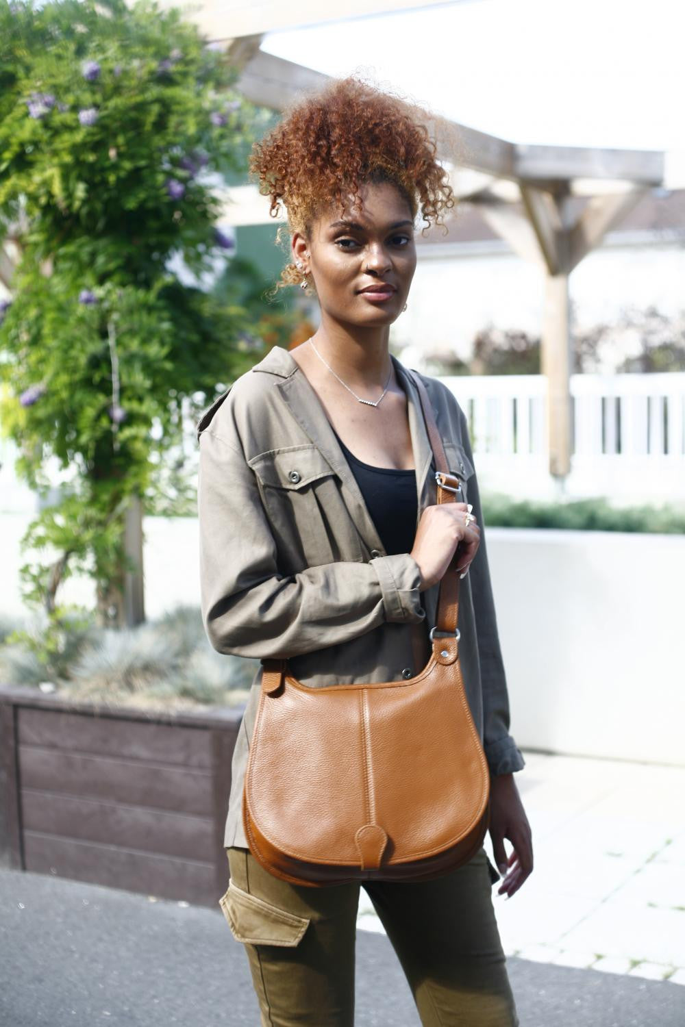 Sac bandoulière en cuir grainé PETRA Camel foncé