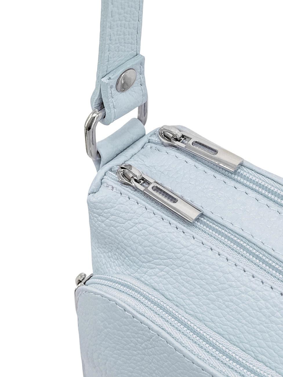Umhängetasche aus genarbtem Leder MANHATTAN Pastellblau