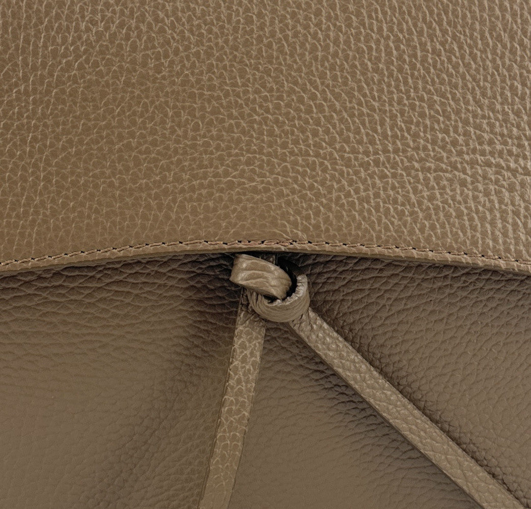 Sac besace en cuir grainé ECLIPSE Taupe foncé