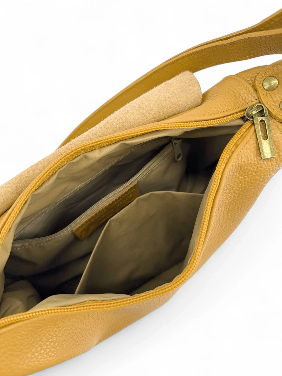 Umhängetasche aus genarbtem Leder LITTLE CITIZEN Senfgelb
