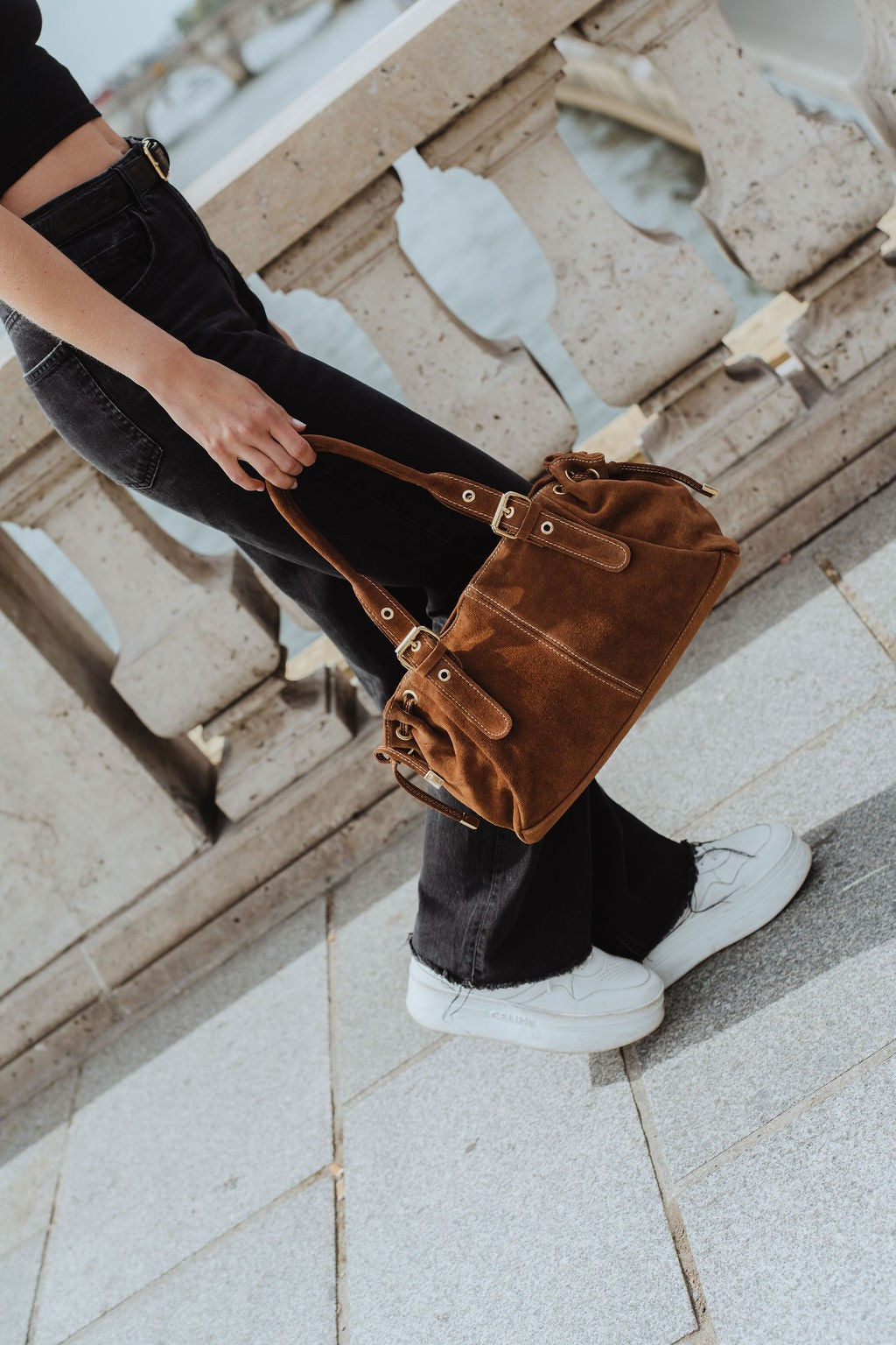 Sac bowling en croûte de cuir PRINCESSE SUEDE Camel foncé