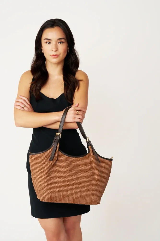 Sac cabas en cuir grainé et raphia IMPERIA Mocha mousse