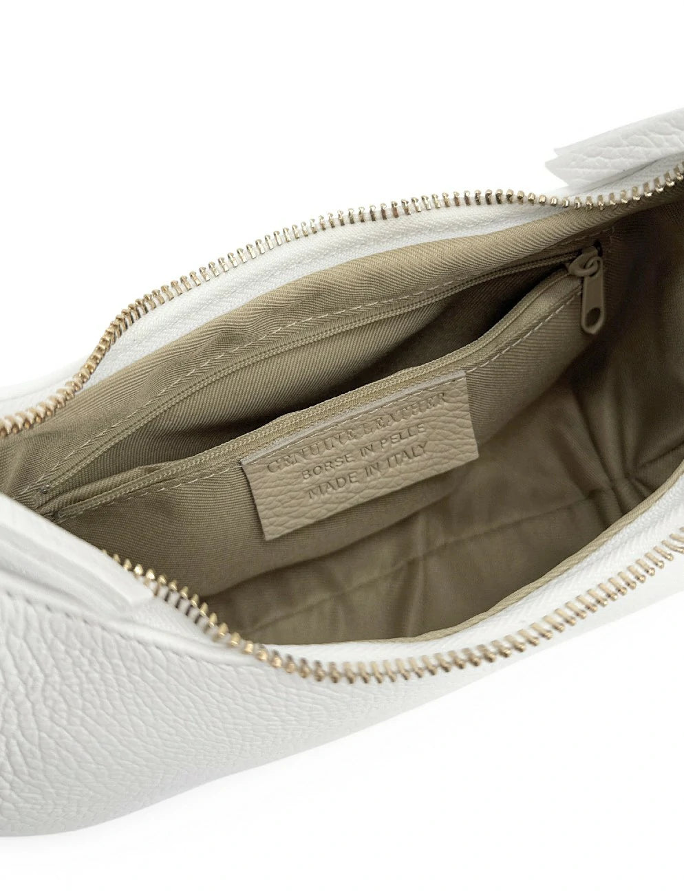 Halbmond-Tasche aus genarbtem Leder SILOE Weiß
