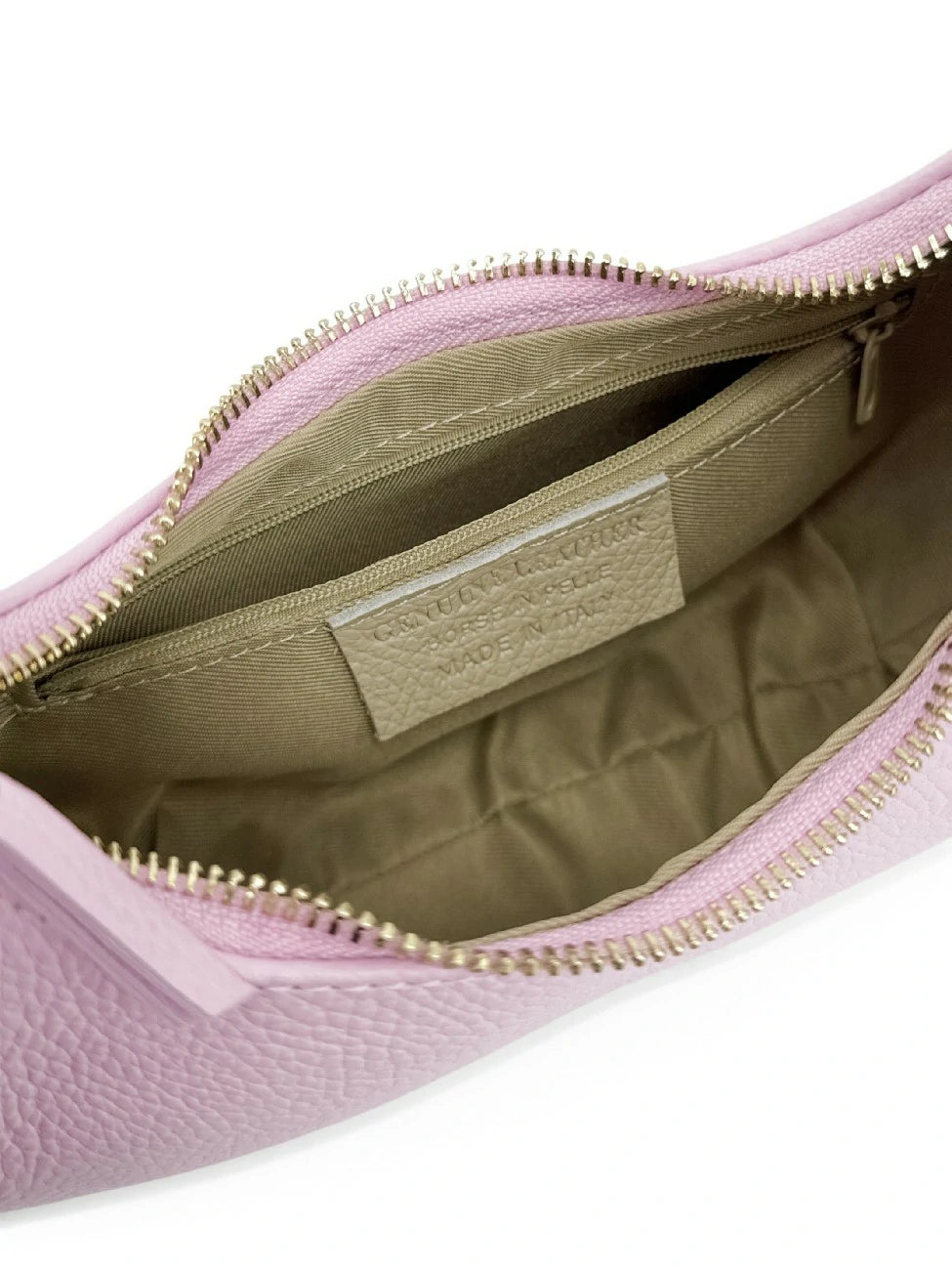 Halbmond-Tasche aus genarbtem Leder SILOE Pastellrosa