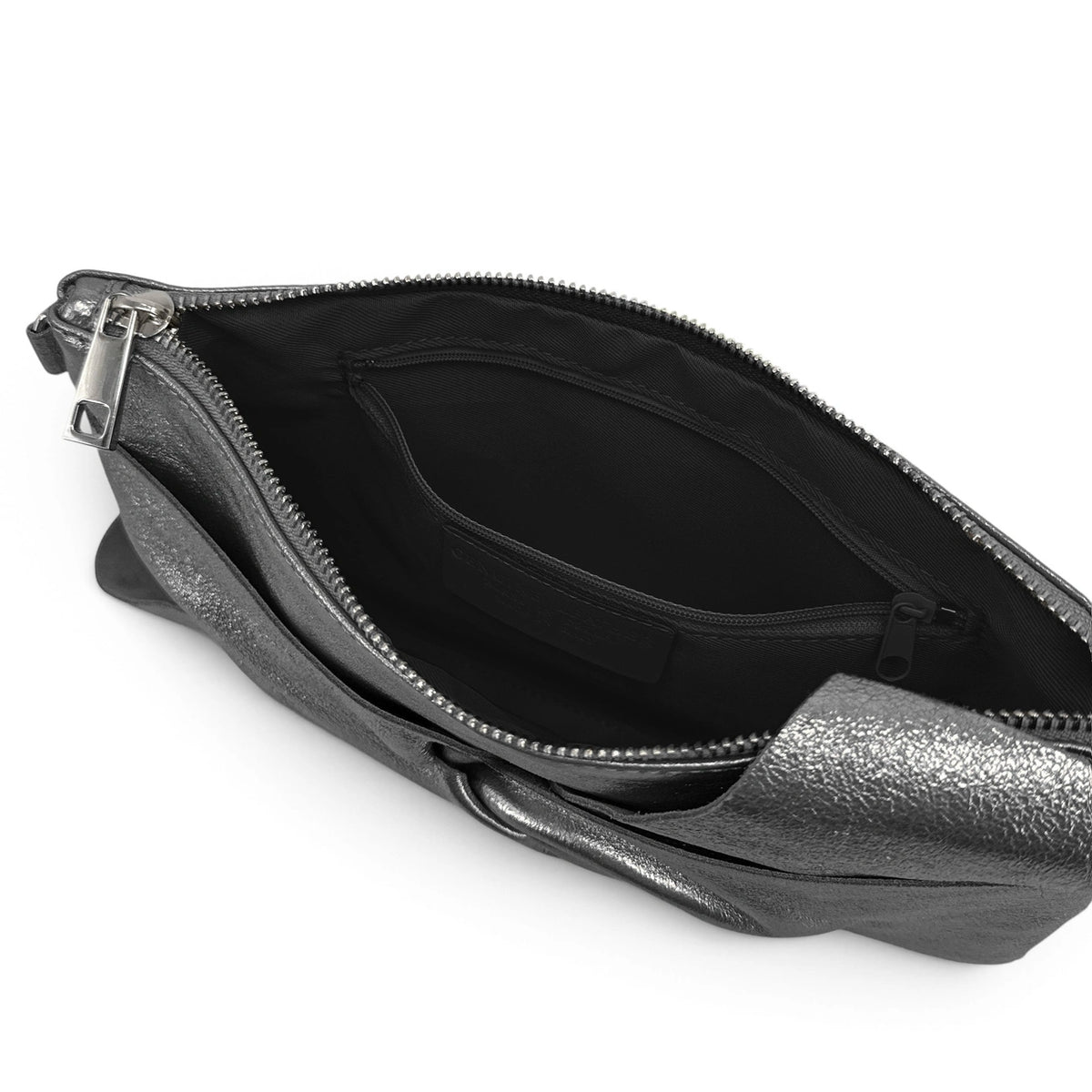 Clutch-Tasche aus schillerndem Leder SHERAZADE Dunkelsilber