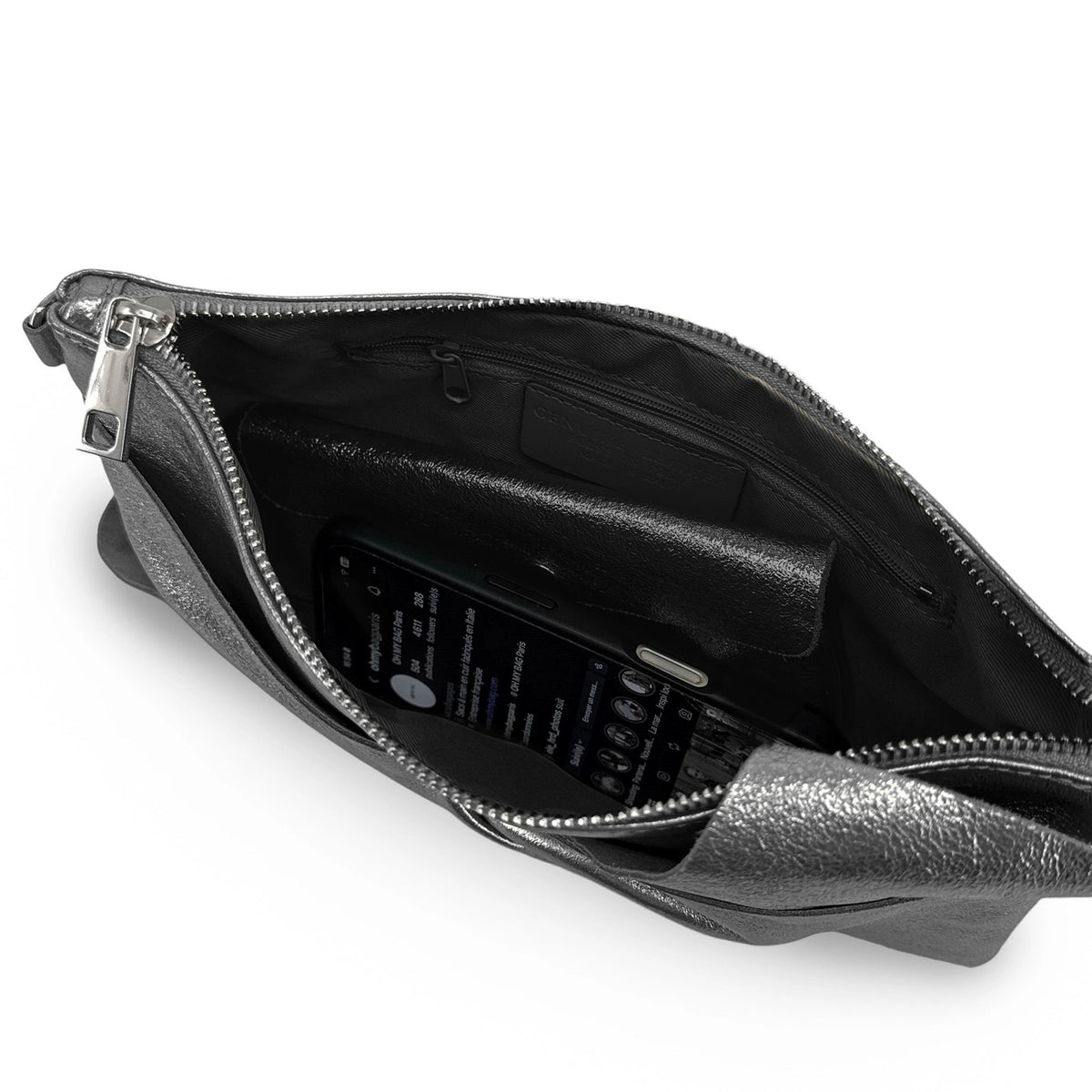 Clutch-Tasche aus schillerndem Leder SHERAZADE Dunkelsilber