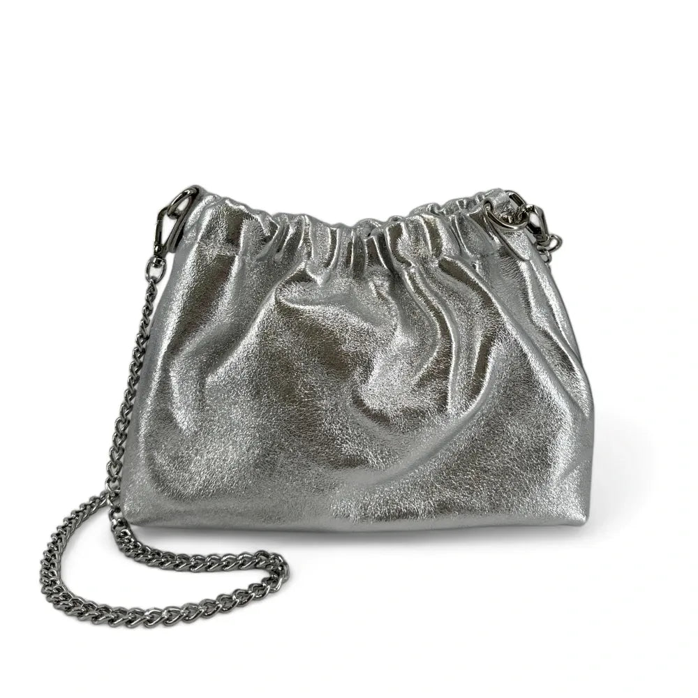 Sac pouch en cuir grainé ou irisé LA POUCHINETTE Argent clair
