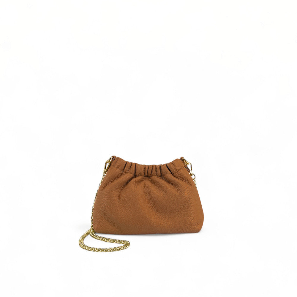 Sac pouch en cuir grainé ou irisé LA POUCHINETTE Camel