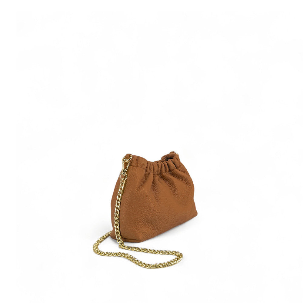 Sac pouch en cuir grainé ou irisé LA POUCHINETTE Camel