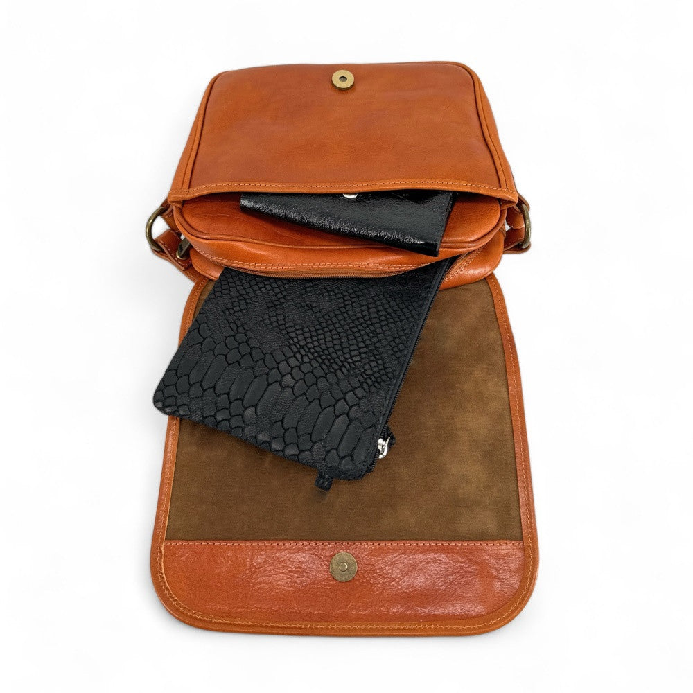 Sac bandoulière en cuir lisse MARIE STUART Camel