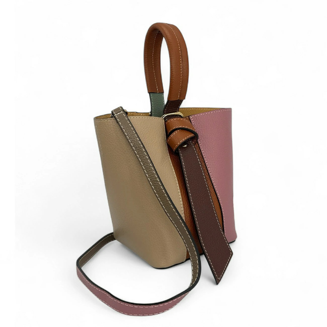 Grained leather bucket bag and pocket BIRDIE Purple