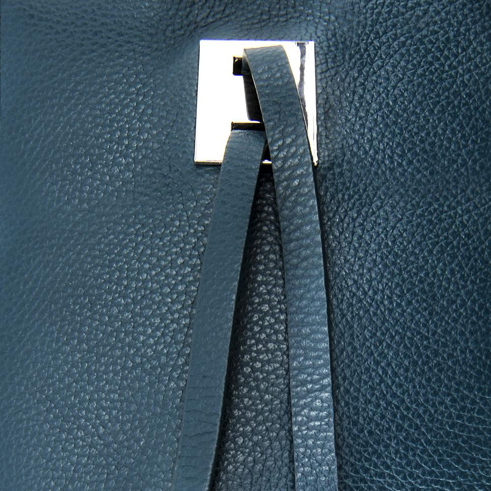 Sac seau en cuir grainé MEGEVE Bleu vert canard