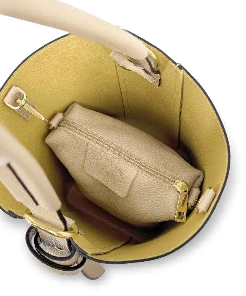 Sac seau et pochette en cuir grainé BIRDIE Taupe clair