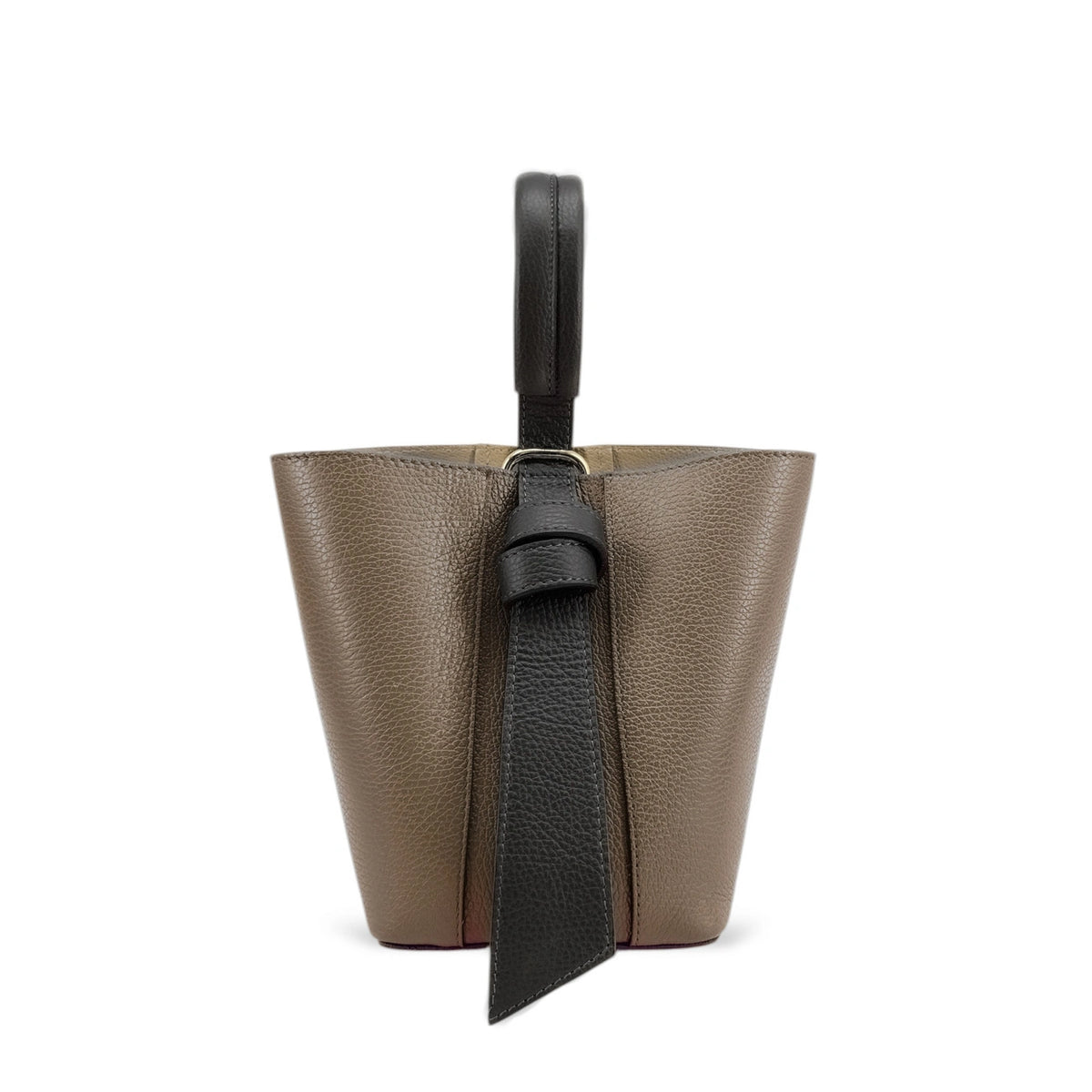 Beuteltasche und Clutch aus genarbtem Leder BIRDIE Schwarz und Dunkeltaupe