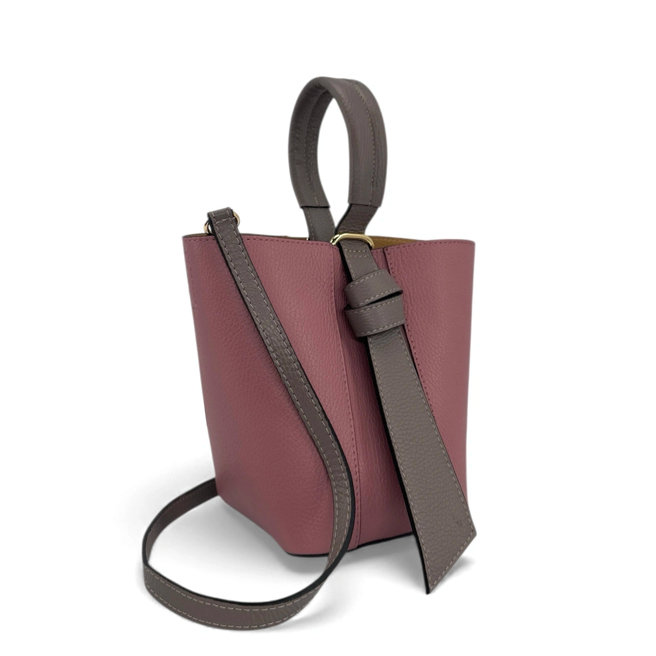 Grained leather bucket bag and pocket BIRDIE Purple