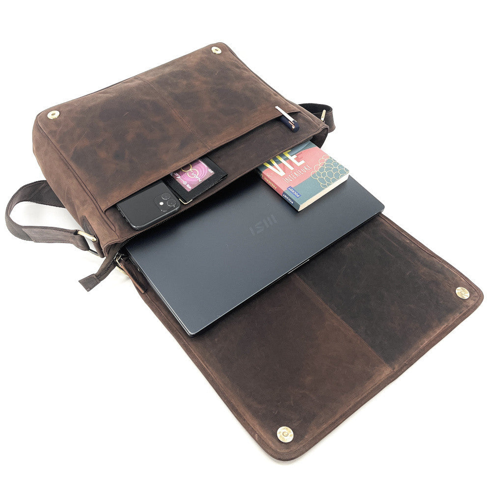 Sacoche homme à bandoulière en cuir used look CAMBRIDGE Chocolat