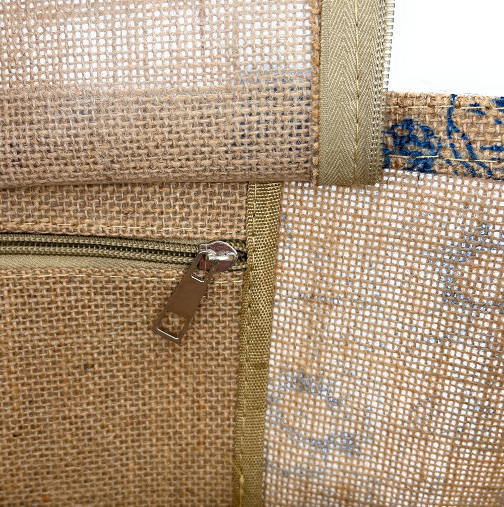 Sac cabas tote book en jute imprimée LE TOTE multicolore 1