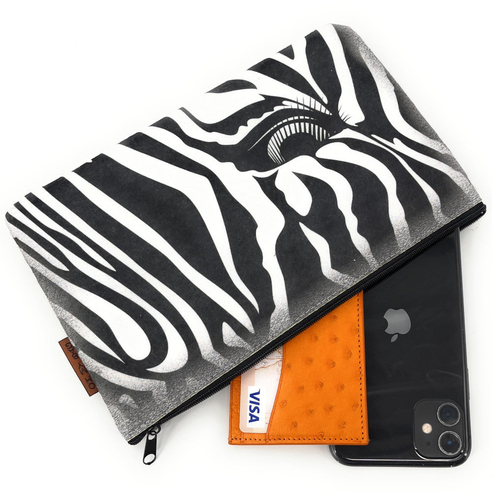 Trousse en feutrine écologique imprimée ZEBRA Gris clair